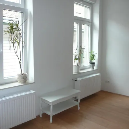 Modern City Center Location: Party, Sightsee, Rest Apartment