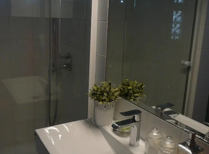 Modern City Center Location: Party, Sightsee, Rest Apartmán